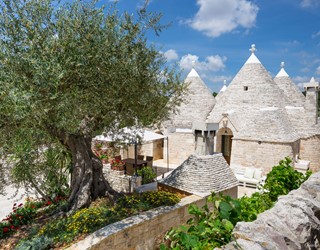 Trullo Ulive - 3 bed with shared pool