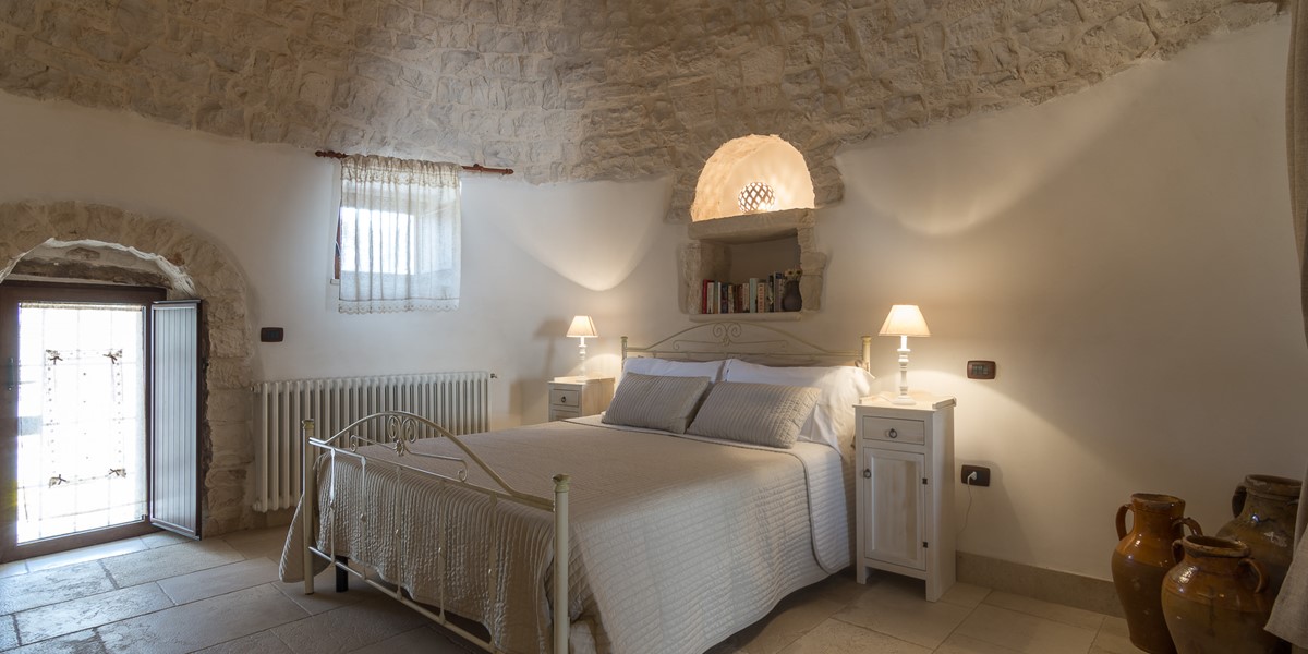 Trullo Loco Main Bedroom