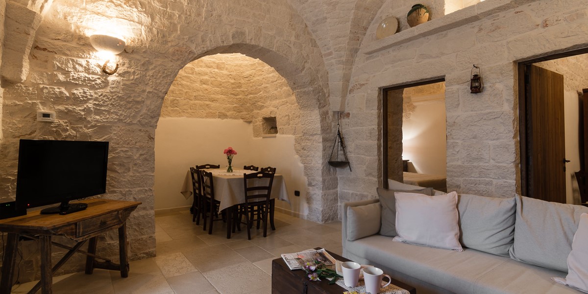 Trullo Mandorla Lounge