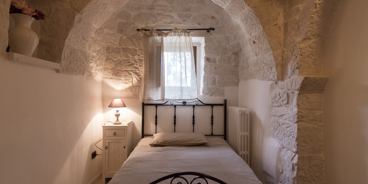 Trullo Mandorla Bedroom 3