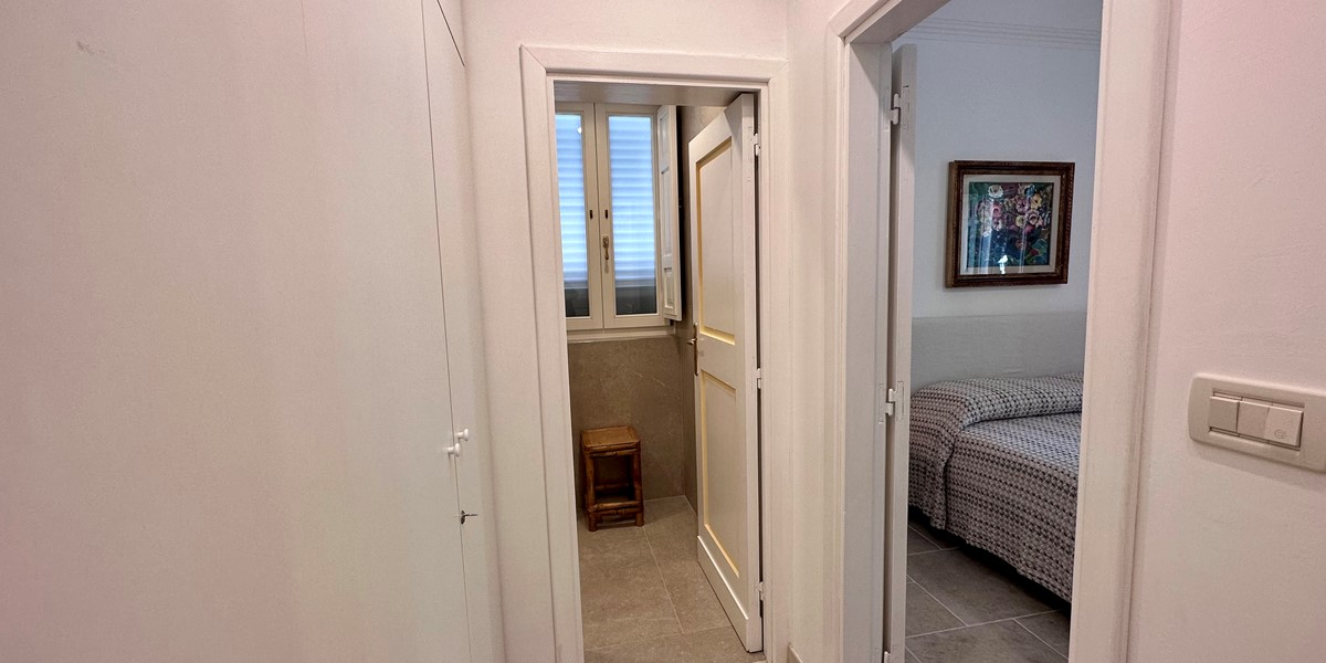 Villa Valeria Bed 1 Wardrobe Area