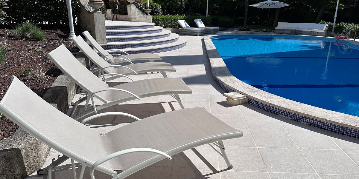 Villa Valeria Sun Loungers B