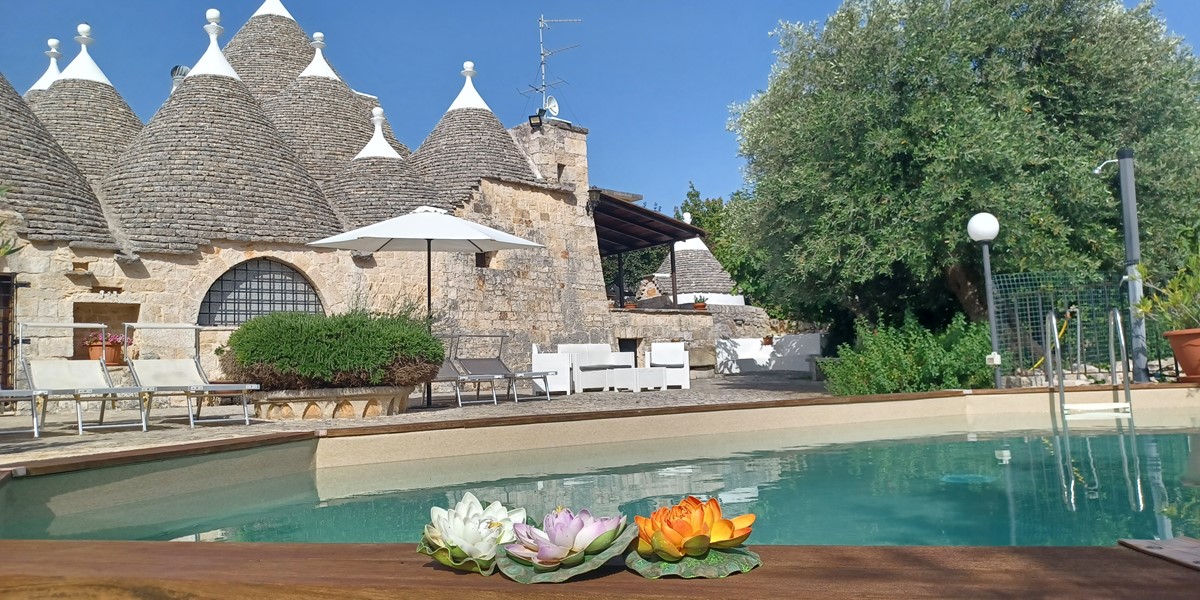 Trullo Mirabello Pool To Cones