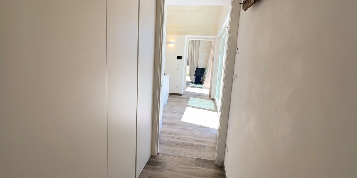 Trullo Cisternino Corridor To Kit 16