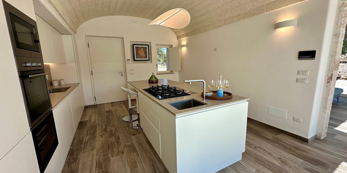 Trullo Cisternino Kitchen 7