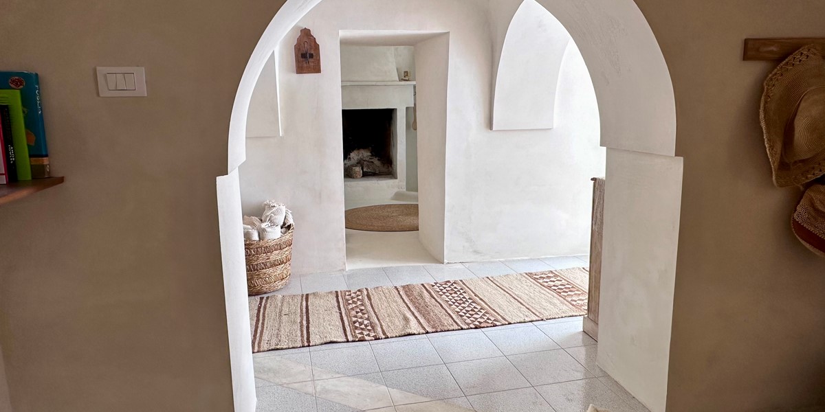 Trullo Uccello Arch To Bath