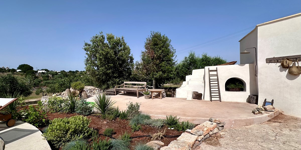 Trullo Uccello Plants