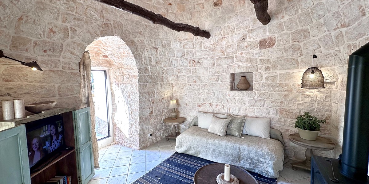 Trullo Uccello Tlounge B