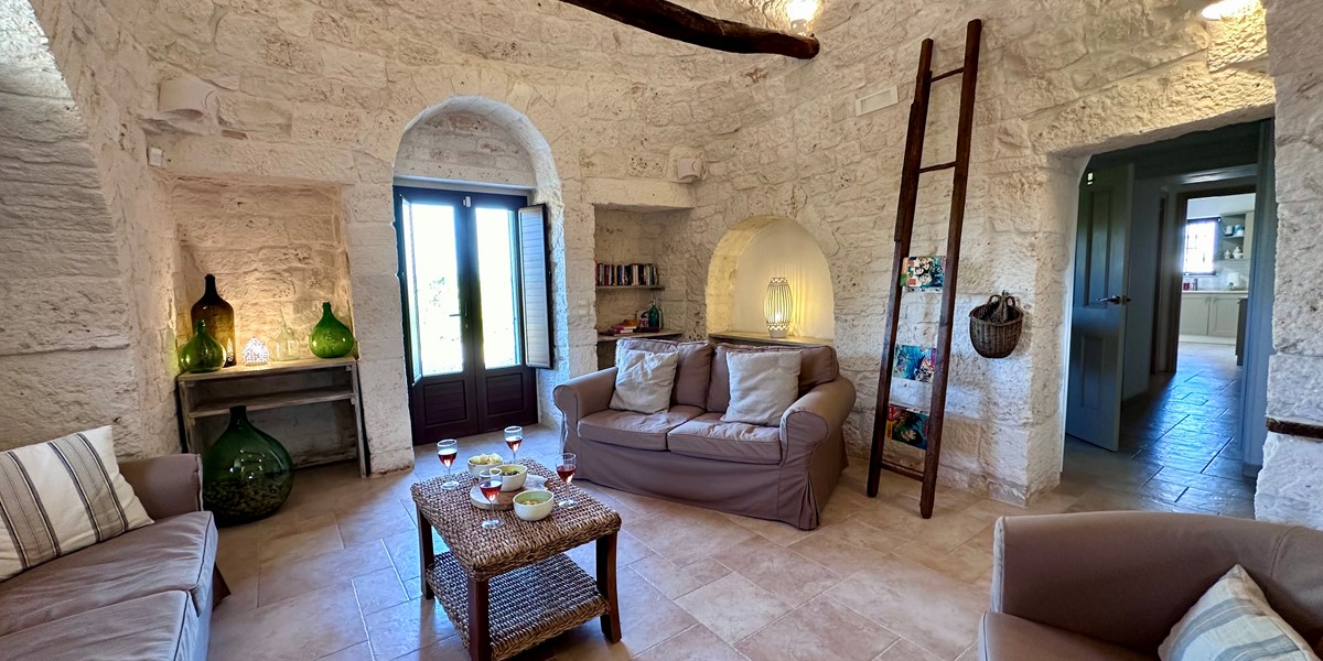 Trulli Pietra Luna Bosco Selva Lounge Hall
