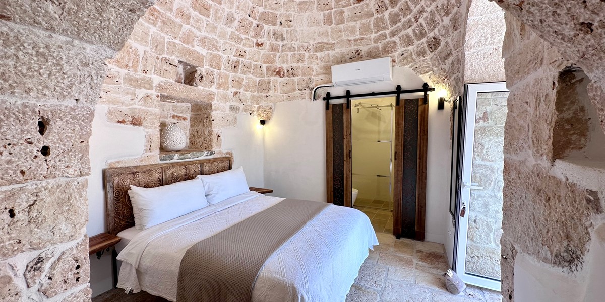 Trulli Deserio Trullo Bed 1C