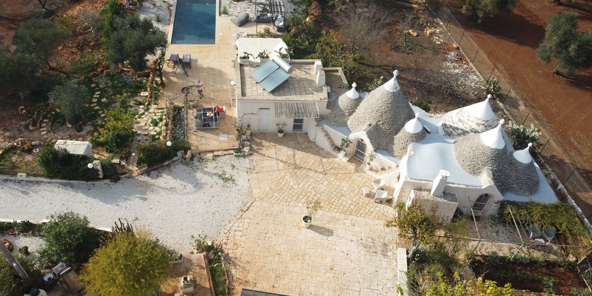 Trulli Deserio Aerial View Courtyard