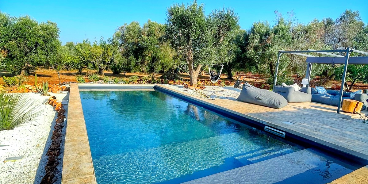 Trulli Deserio View Of Pool