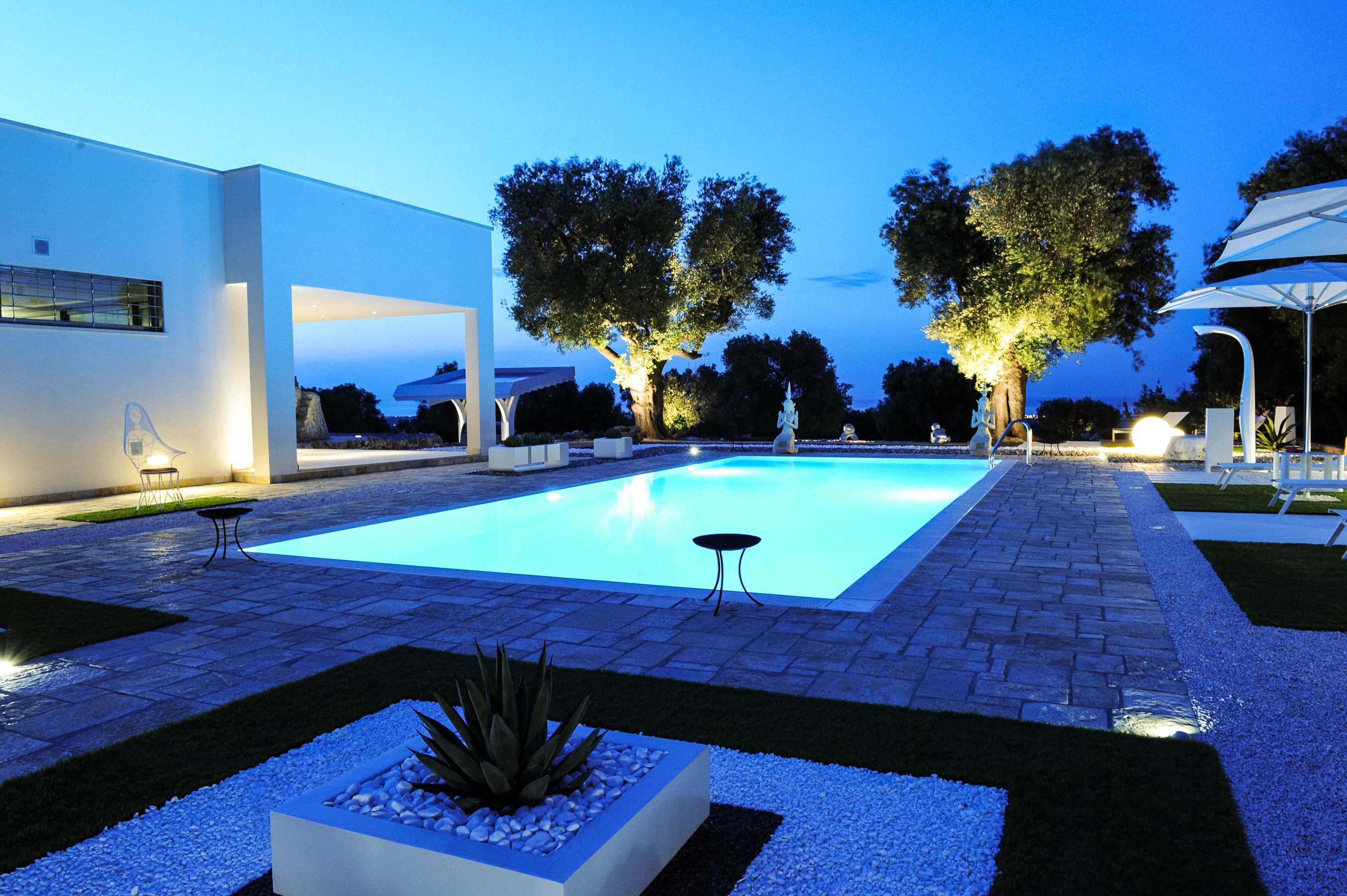 Villa Trullo Sverg As The Night Comes