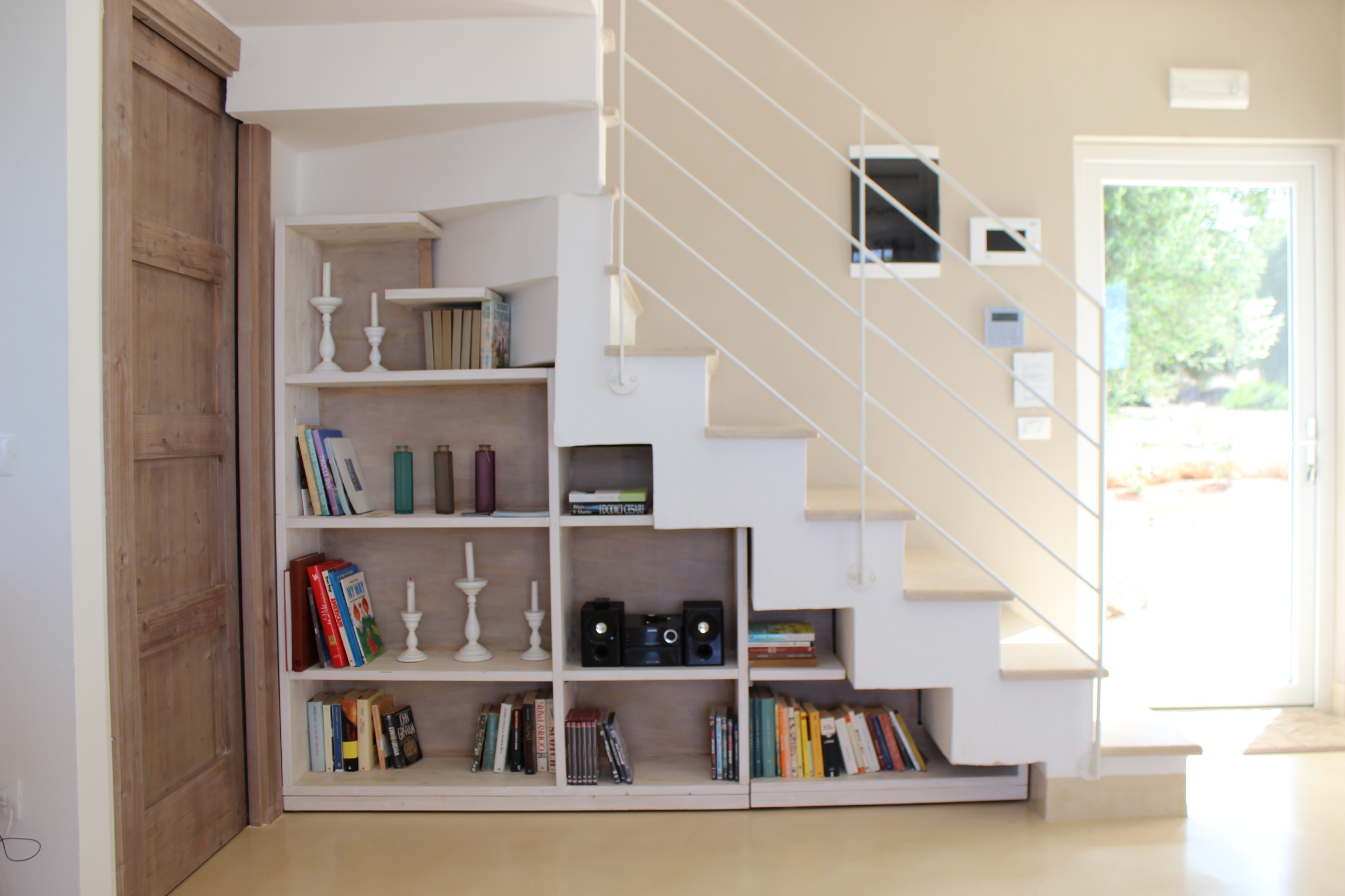 Unique Under The Stairs Bookcase Ideas in 2022