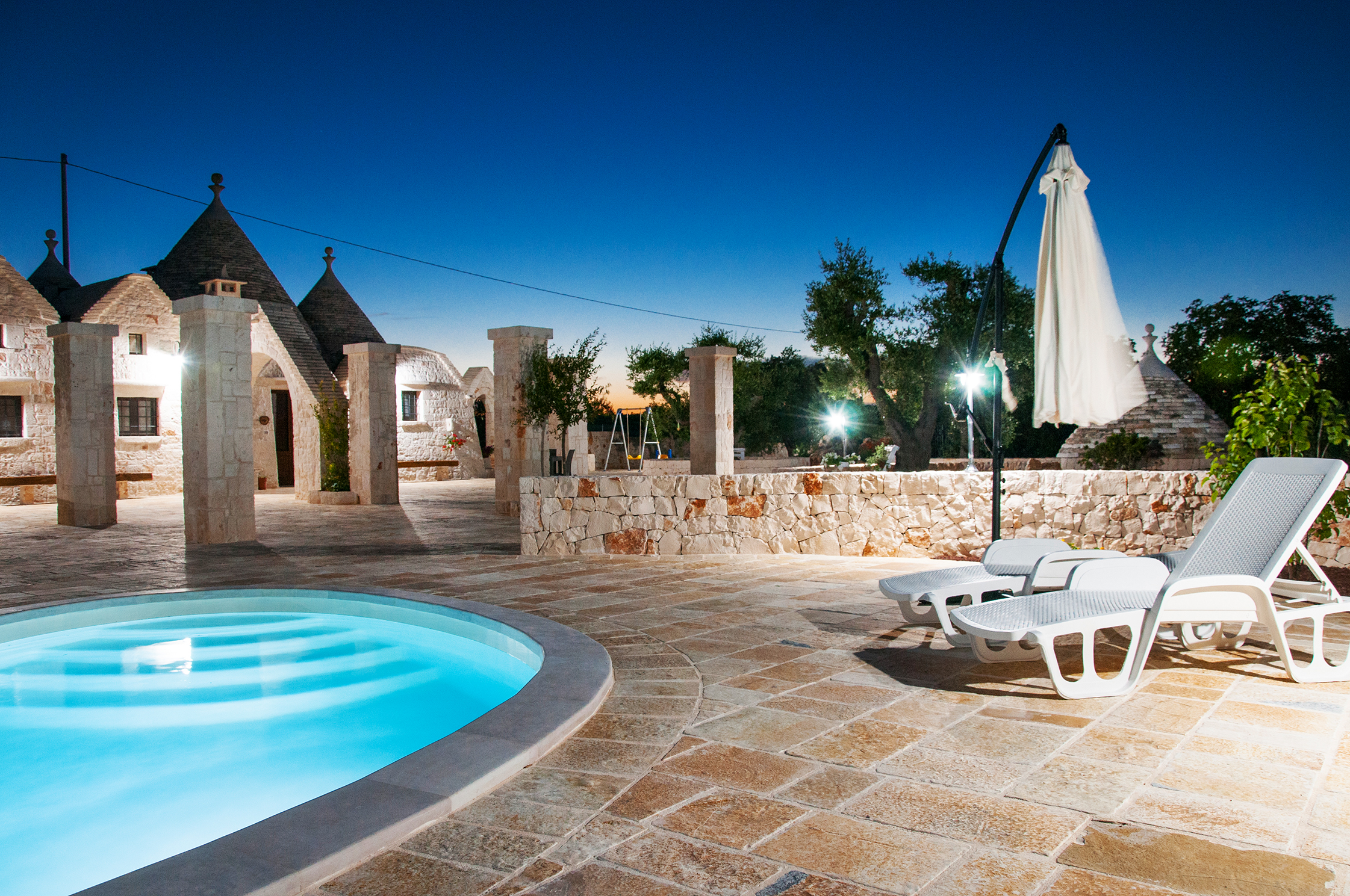 Trullo Noce Outdoor Space