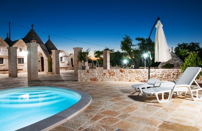 Trullo Noce Outdoor Space